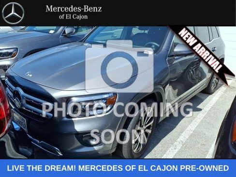 Used 2021 Mercedes-Benz GLB 250 image 1