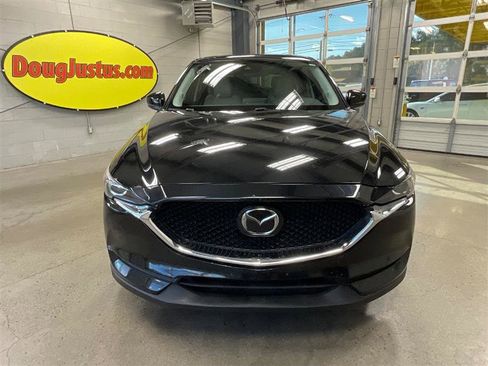 Used 2020 MAZDA CX-5 Touring image 8