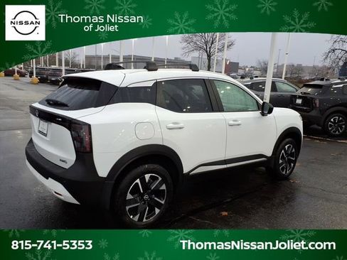 New 2026 Nissan Kicks SV w/ Cold Weather Package image 3