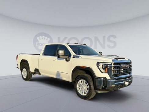 Used 2024 GMC Sierra 3500 SLE image 18