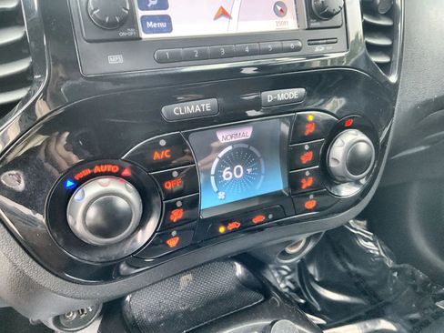 Used 2013 Nissan Juke NISMO w/ Interior Illumination Pkg AWD/4WD image 16