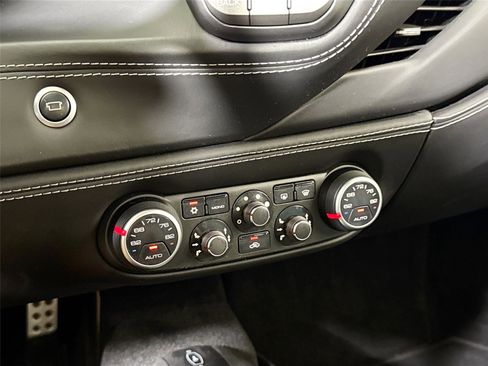 Used 2018 Ferrari 488 GTB image 21