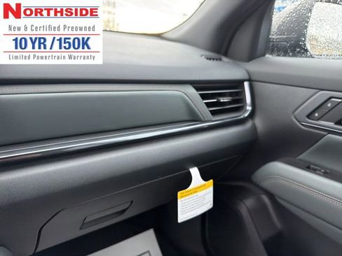 New 2026 GMC Terrain AT4 w/ LPO, Floor Liner Package image 24