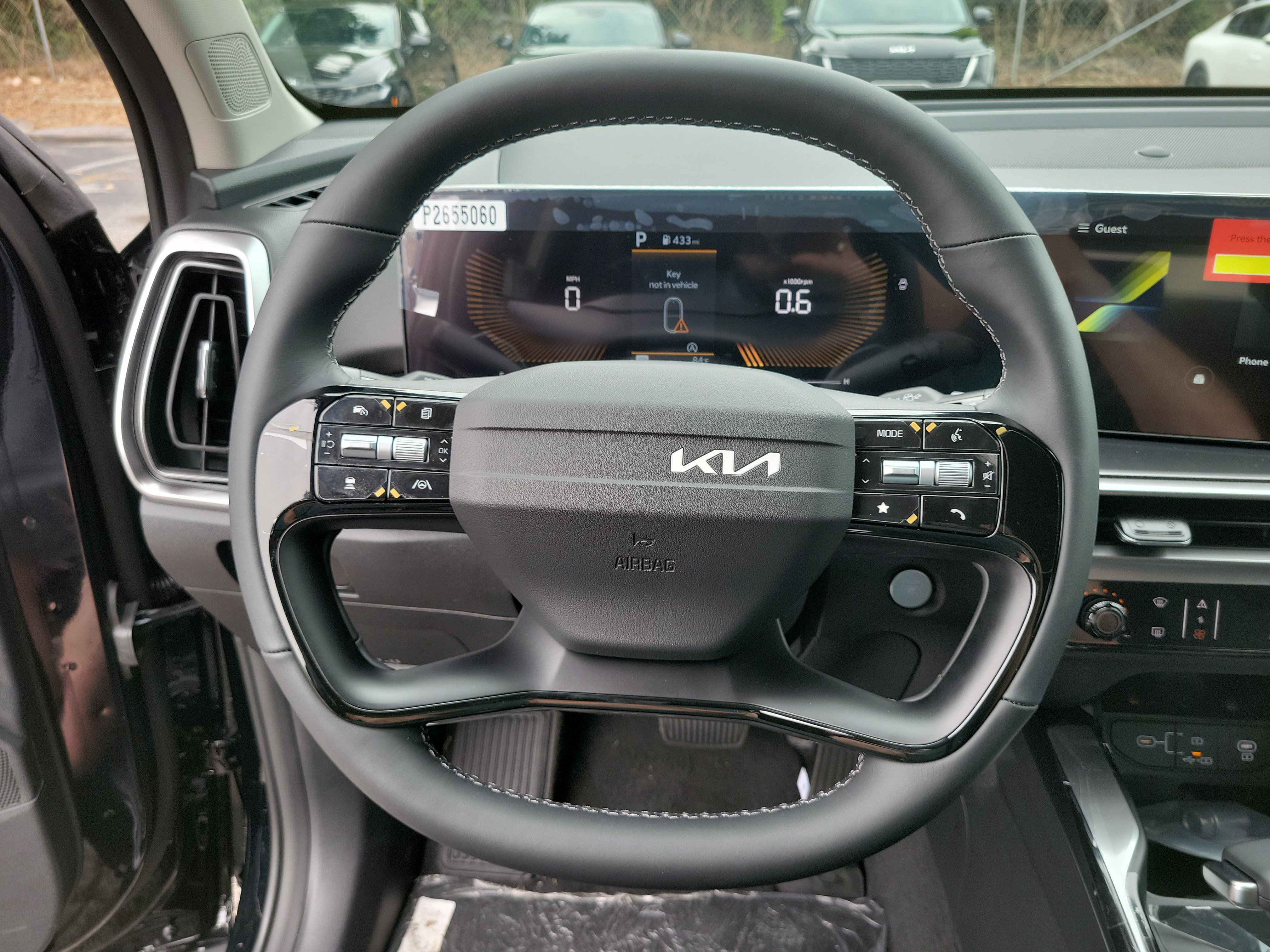 Used 2026 Kia Sorento LX FWD image 25
