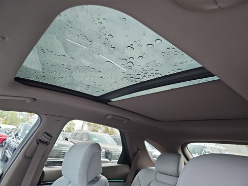 Certified 2026 Genesis GV70 2.5T Advanced image 28