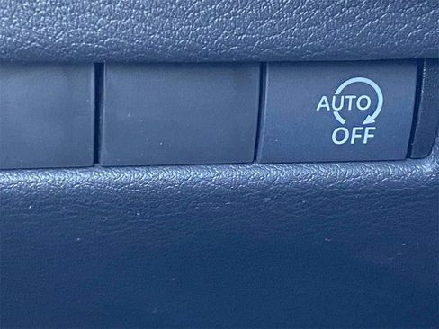 New 2026 Nissan Kicks S image 28