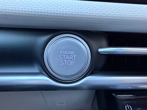 Certified 2026 Hyundai Tucson Blue SE image 30