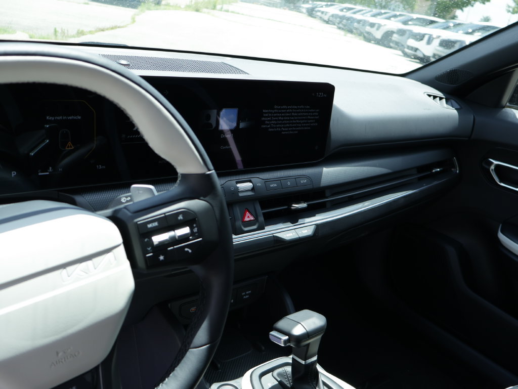 New 2026 Kia K4 GT-Line w/ GT-Line Premium Package FWD image 25