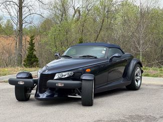 Used 2001 Chrysler Prowler RWD video 4