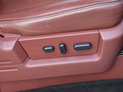 Used 2013 Ford F150 King Ranch w/ King Ranch Luxury Pkg image 69