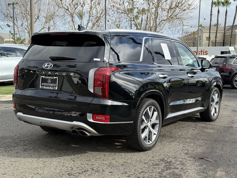 Used 2021 Hyundai Palisade Limited w/ Cargo Package image 9