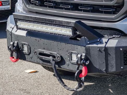 Used 2022 Ford F150 XLT w/ Equipment Group 302A High image 9