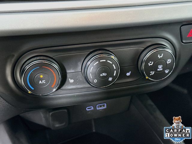 Used 2025 Chevrolet Trax LS w/ LS Convenience Package FWD image 16