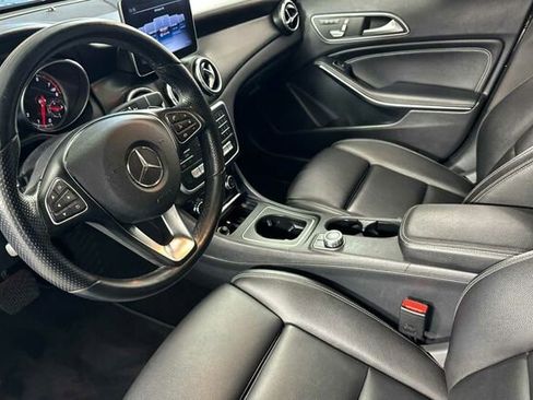 Certified 2019 Mercedes-Benz CLA 250 image 10