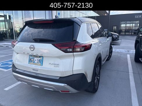 Used 2022 Nissan Rogue Platinum w/ Head-Up Display Package image 6