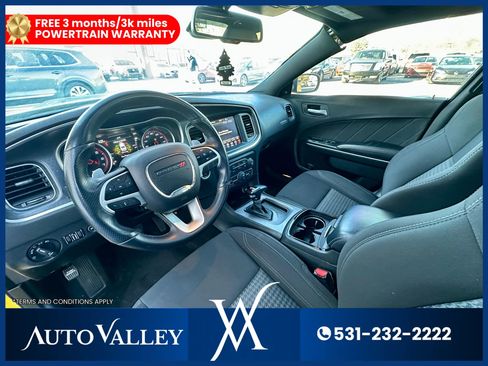 Used 2018 Dodge Charger R/T w/ Navigation & Travel Group image 16