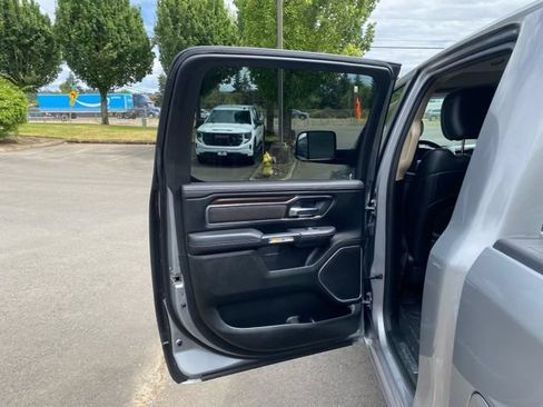 Used 2021 RAM 1500 Laramie AWD/4WD image 11