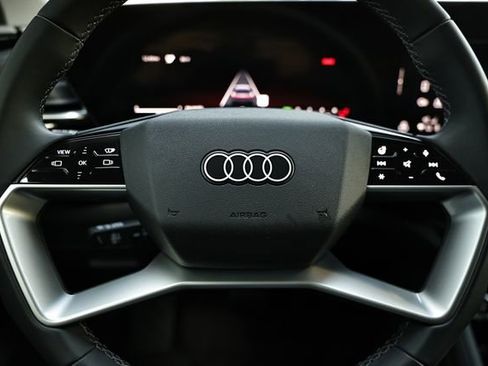 Certified 2025 Audi Q5 Premium Plus w/ Premium Plus image 33