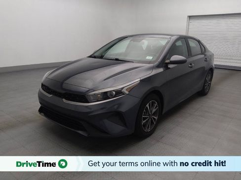 Used 2023 Kia Forte LXS FWD image 1