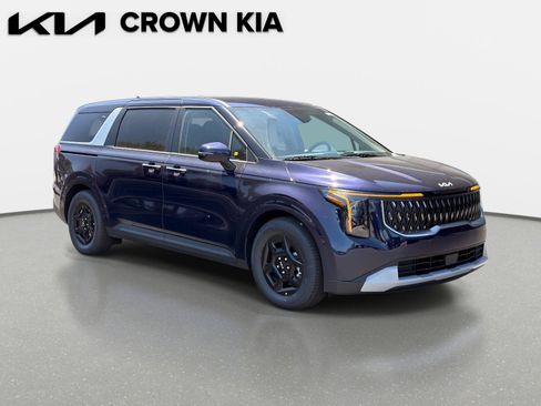 New 2026 Kia Carnival FWD image 3