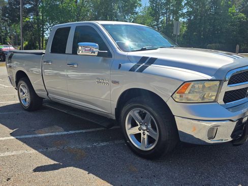 Used 2015 RAM 1500 Tradesman w/ Popular Equipment Group AWD/4WD image 5