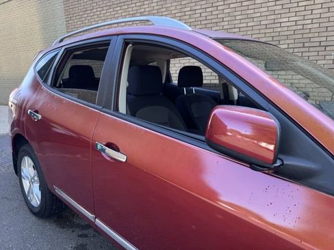 Used 2013 Nissan Rogue SV w/ Premium Pkg AWD/4WD image 5