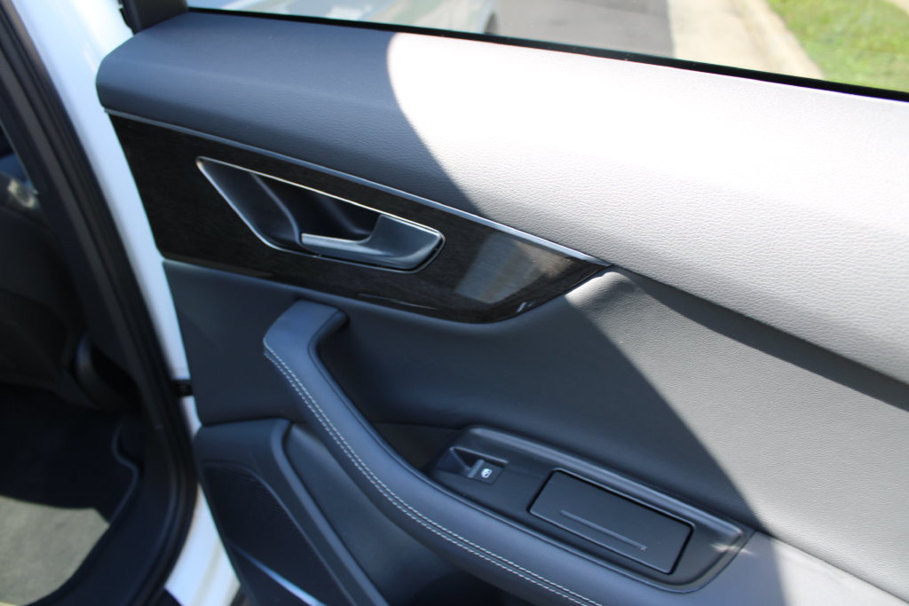 Used 2025 Audi Q7 3.0T Premium Plus AWD/4WD image 27