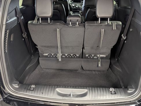 New 2026 Chrysler Pacifica Select image 25