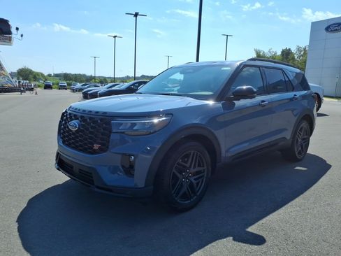 New 2026 Ford Explorer ST w/ Sun And Sound Package AWD/4WD image 7