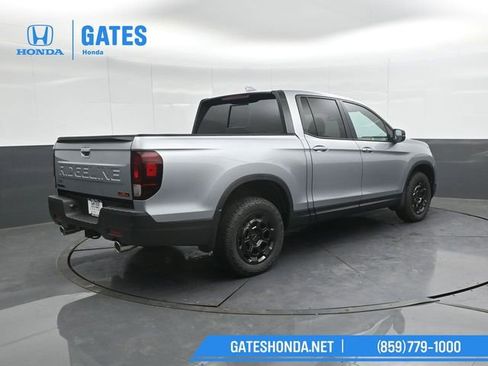 New 2026 Honda Ridgeline TrailSport image 2