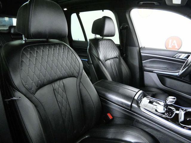 Used 2020 BMW X5 xDrive40i w/ M Sport Package AWD/4WD image 12