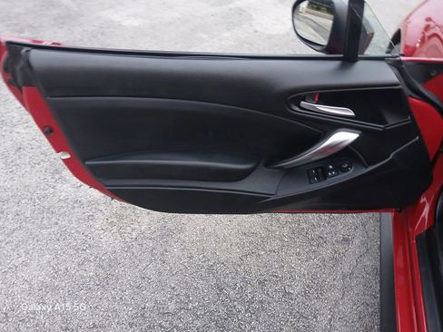 Used 2018 FIAT 124 Spider Abarth w/ Convenience Group image 10