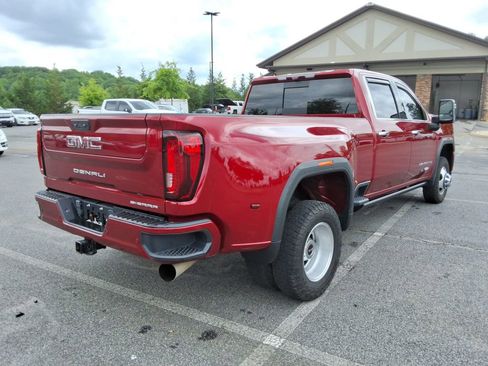 Used 2023 GMC Sierra 3500 Denali w/ Technology Package AWD/4WD image 5