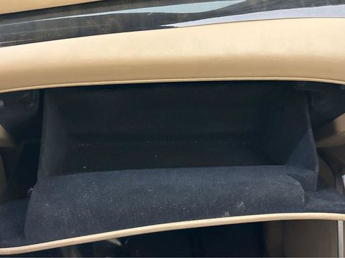 Used 2020 Cadillac Escalade Platinum image 28