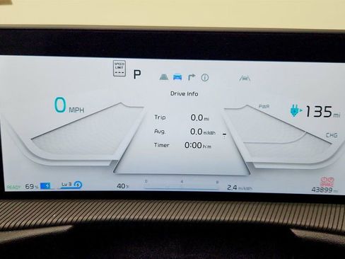 Used 2022 Kia EV6 GT-Line w/ GT-Line Suede Seat Package image 13