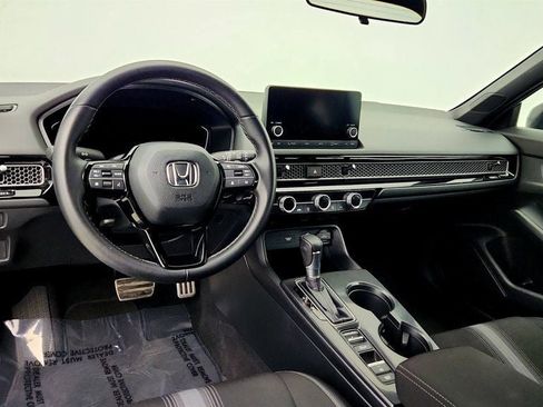 Used 2023 Honda Civic Sport image 12