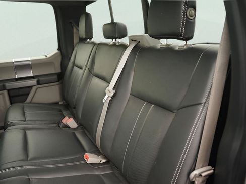 Used 2019 Ford F150 XLT w/ Equipment Group 302A Luxury RWD image 13