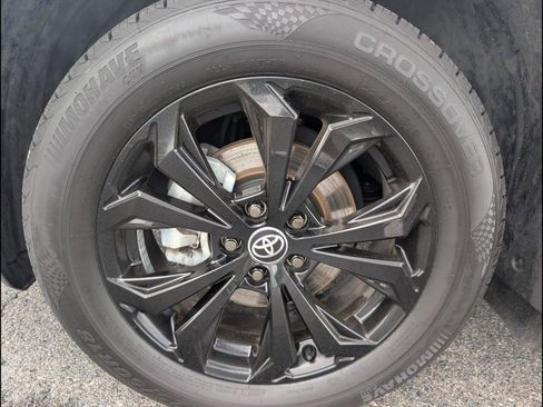 Used 2023 Toyota RAV4 SE AWD/4WD image 20