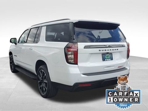Certified 2024 Chevrolet Suburban RST w/ Luxury Package AWD/4WD image 3