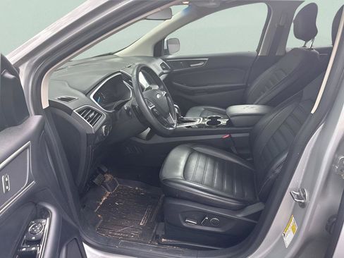 Used 2018 Ford Edge SEL w/ Equipment Group 201A AWD/4WD image 10