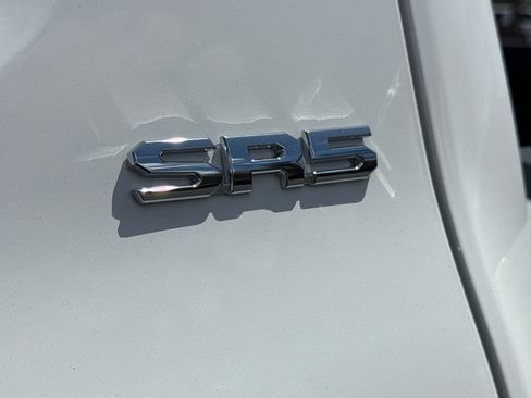 New 2026 Toyota Tacoma SR5 RWD image 8