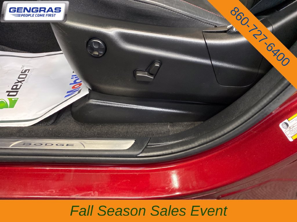 Used 2022 Dodge Durango R/T w/ Blacktop Package AWD/4WD image 15