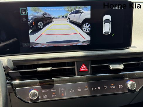 New 2026 Kia EV6 Light RWD image 16