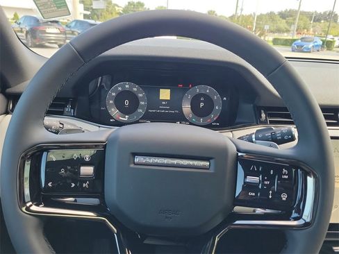 New 2026 Land Rover Range Rover Evoque S image 29