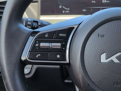 Used 2026 Kia Seltos EX FWD image 26
