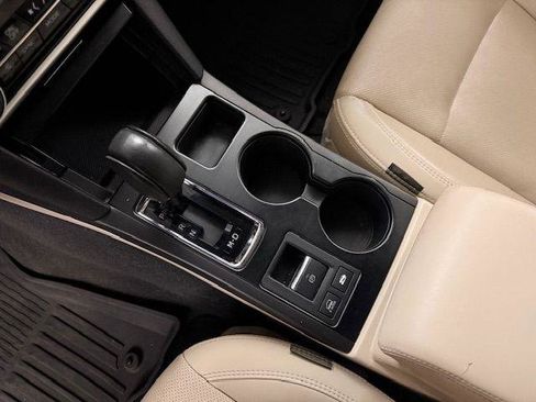 Used 2019 Subaru Outback 2.5i Limited w/ Protection Package #1 image 8