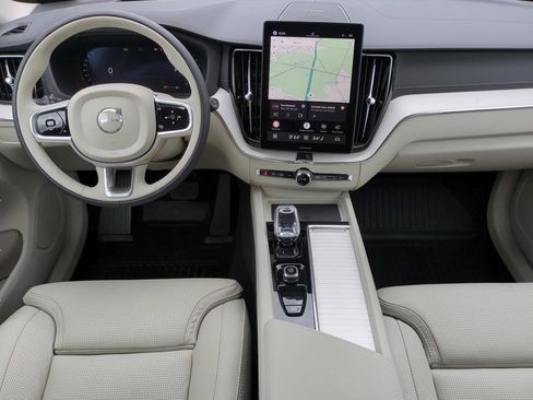 New 2026 Volvo XC60 B5 Ultra w/ Protection Package Premier AWD/4WD image 10