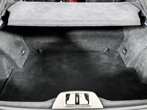 Used 2019 Ferrari 812 Superfast RWD image 15