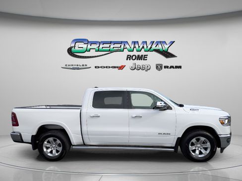 Used 2022 RAM 1500 Laramie AWD/4WD image 8