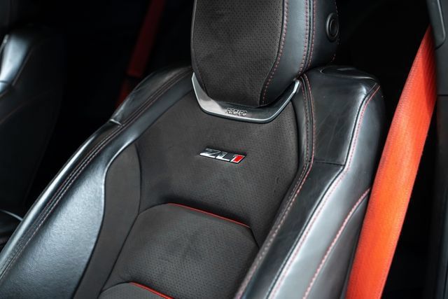 Used 2018 Chevrolet Camaro ZL1 RWD image 20